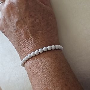 Vintage Plastic Faceted Stretch Beaded Bracelet 🔑